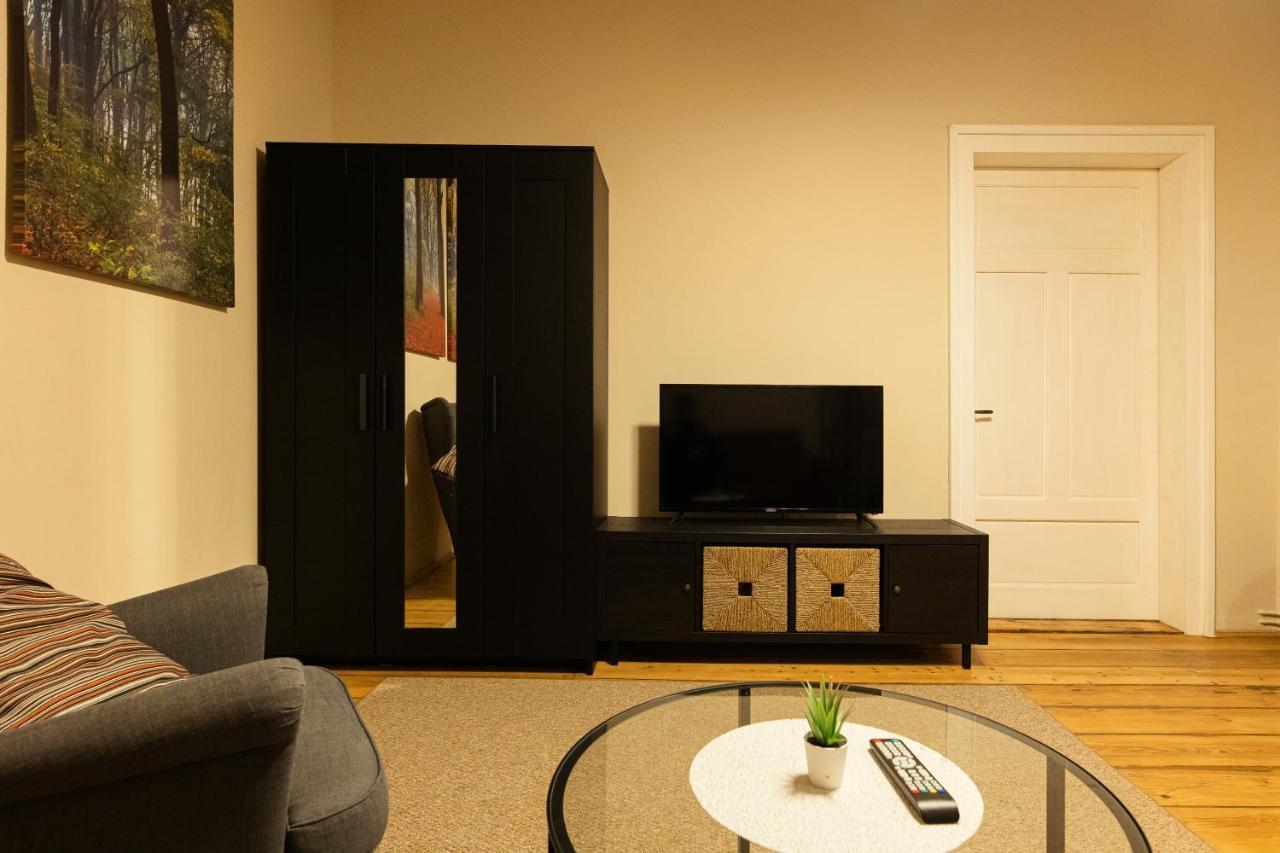 Chic Apartment In Historical City Center 蒂米什瓦拉 外观 照片