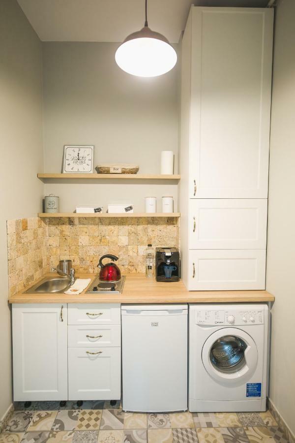 Chic Apartment In Historical City Center 蒂米什瓦拉 外观 照片